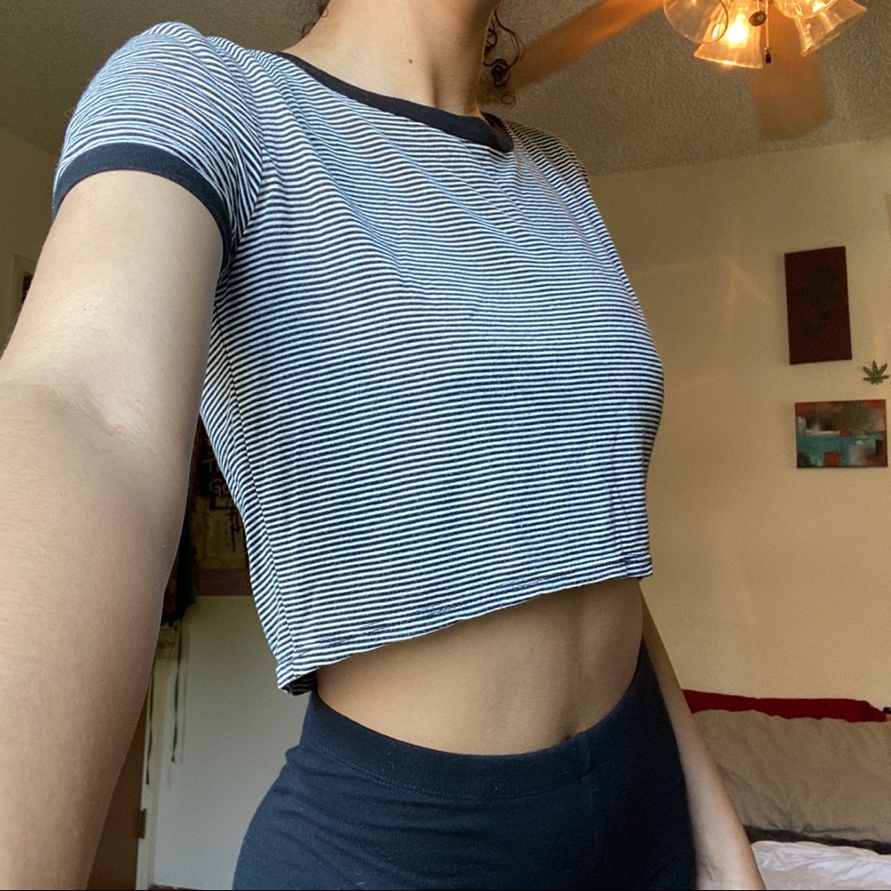 Love Culture crop